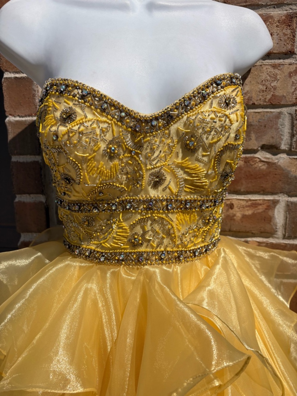 Jovani Yellow Strapless High-Low Ruffle Prom Dress size 6 - Picture 6 of 9